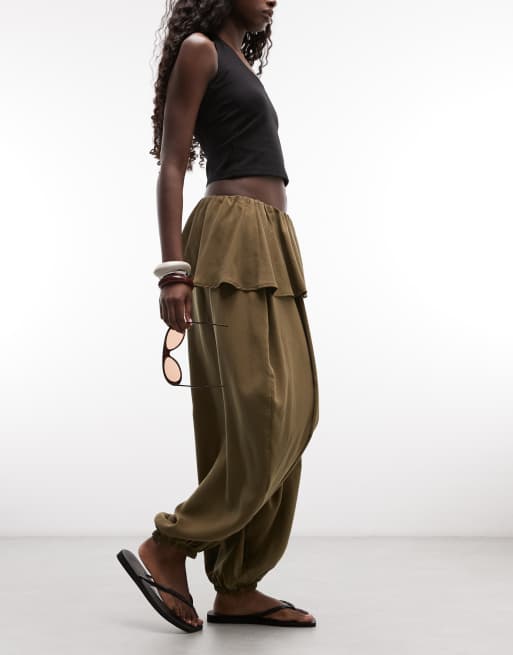 ASOS DESIGN - Pantaloni a palloncino verde scuro con gonna sovrapposta, 2 di 5
