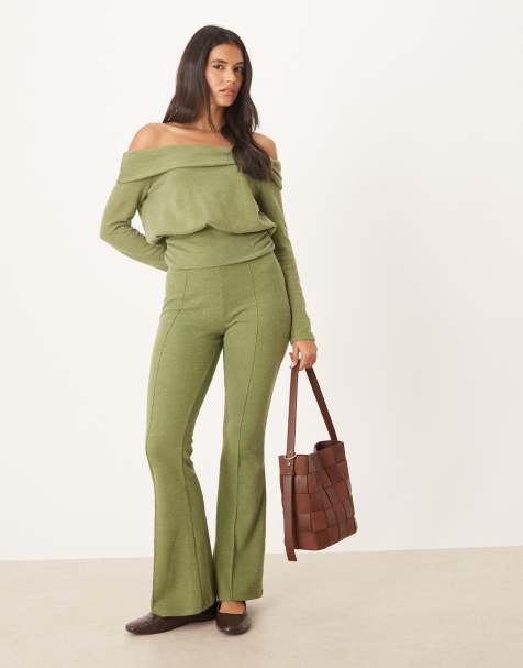 ASOS DESIGN - Pantaloni a zampa morbidissimi kaki in coordinato - view 1