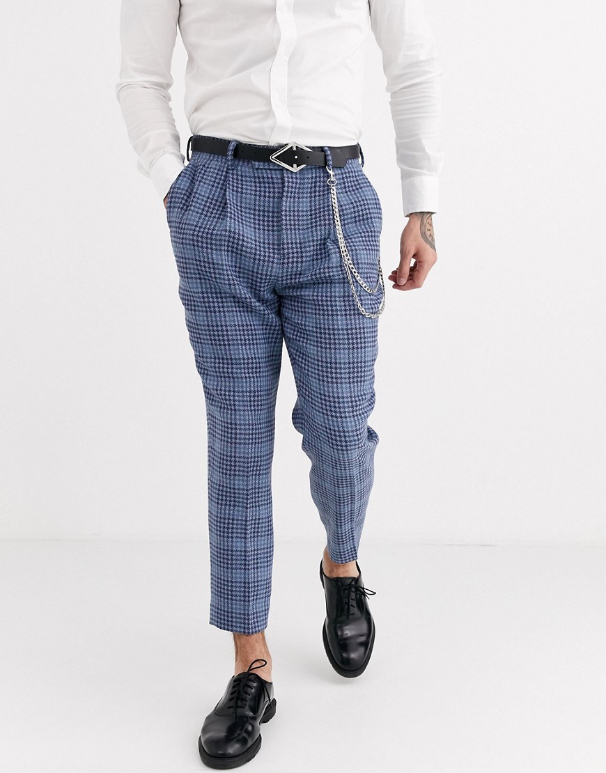 ASOS DESIGN - Pantaloni affusolati eleganti in misto lana blu a quadri con catenina da tasca
