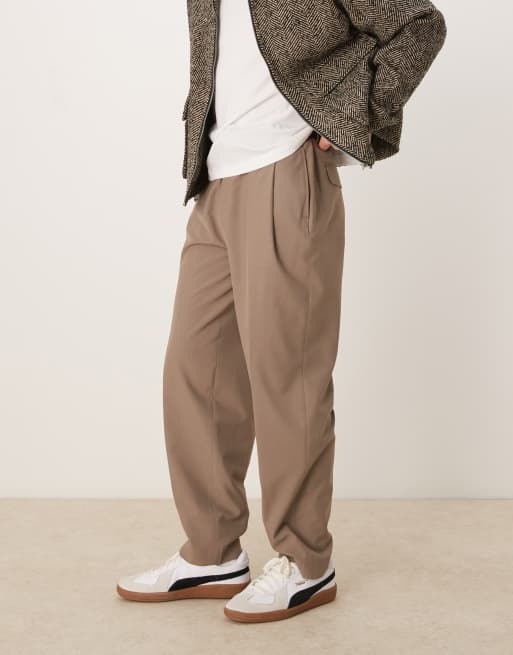 ASOS DESIGN - Pantaloni affusolati eleganti oversize color cuoio con piega profonda