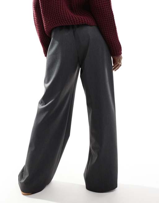 ASOS DESIGN - Pantaloni ampi grigi a pieghe a vita bassa, 4 di 5