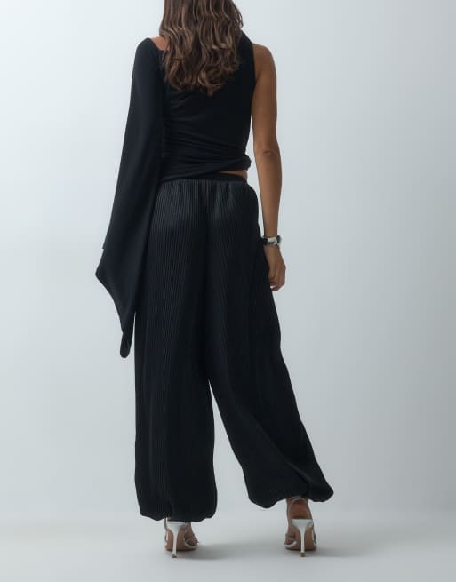 ASOS DESIGN pantaloni balloon plissé metallizzati neri, 2 di 5