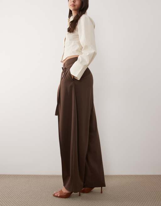 ASOS DESIGN - Pantaloni bombati a vita alta con cinturino, 2 di 5