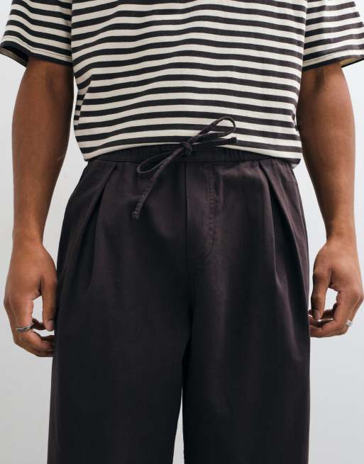 ASOS DESIGN pantaloni bombati marroni con pieghe e vita elasticizzata, 4 di 5
