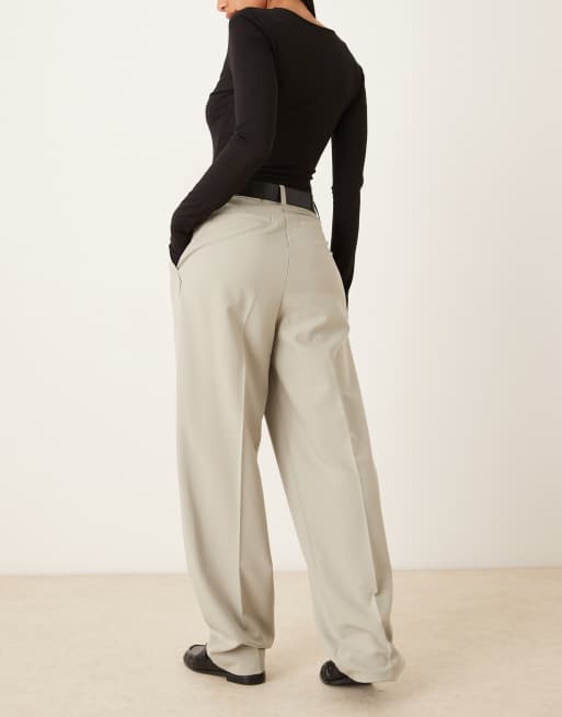 ASOS DESIGN - Pantaloni bombati sartoriali verde salvia con pieghe laterali, 3 di 5