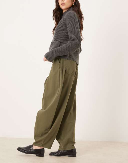 ASOS DESIGN - Pantaloni bombati verde oliva con pieghe a cannoncino, 2 di 5