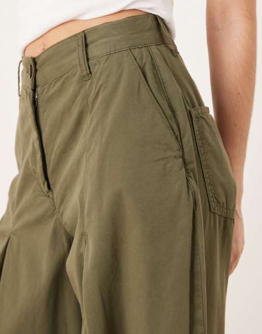 ASOS DESIGN - Pantaloni bombati verde oliva con pieghe a cannoncino, 5 di 5
