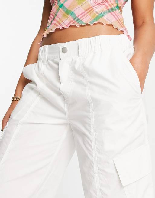 ASOS DESIGN - Pantaloni cargo stile anni '00 bianchi a vita bassa, 3 di 4