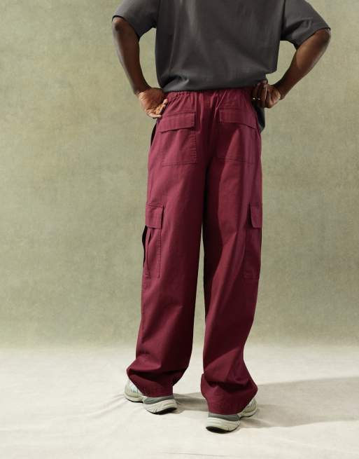 ASOS DESIGN - Pantaloni cargo super ampi bordeaux con vita elasticizzata, 3 di 5