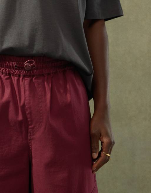 ASOS DESIGN - Pantaloni cargo super ampi bordeaux con vita elasticizzata, 4 di 5