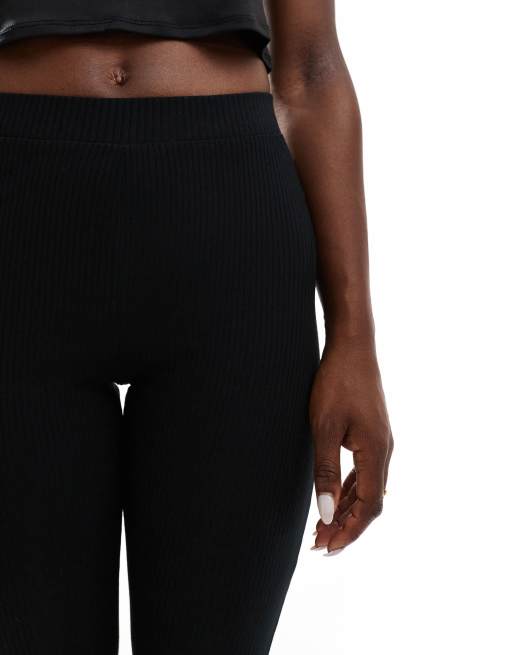 ASOS DESIGN - Pantaloni con fondo ampio e bordo ondulato neri a coste, 4 di 5