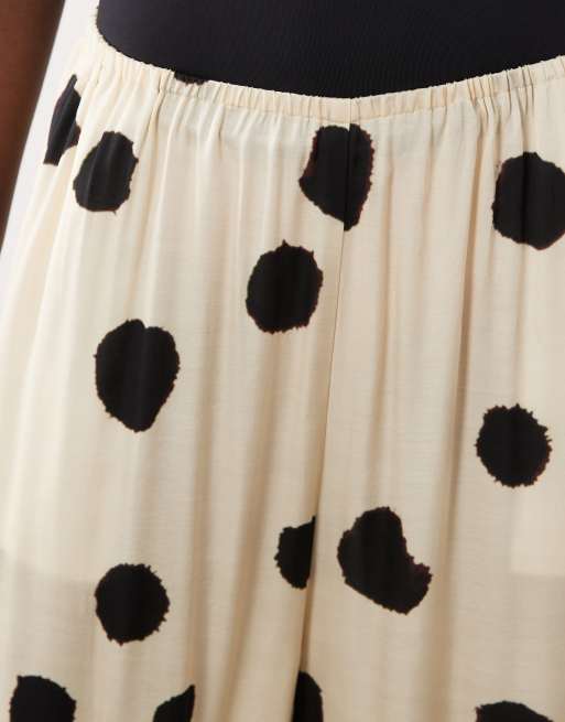 ASOS DESIGN pantaloni con fondo e polsini a palloncino a pois, 3 di 5