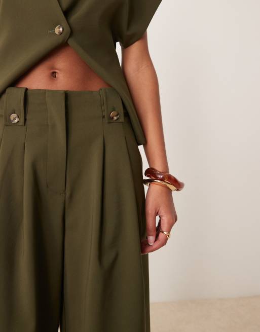 ASOS DESIGN - Pantaloni corti verde oliva con vita regolabile con linguetta in coordinato , 4 di 5