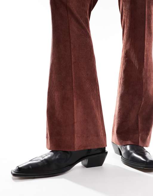 ASOS DESIGN - Pantaloni da abito a zampa in velluto a coste rosso ruggine, 5 di 5