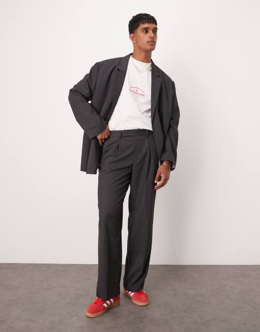 ASOS DESIGN - Pantaloni da abito con fondo ampio e pieghe frontali antracite