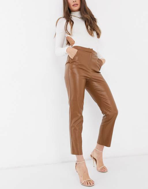 ASOS DESIGN - Abito 2 pezzi in pelle sintetica color cuoio, 3 di 3