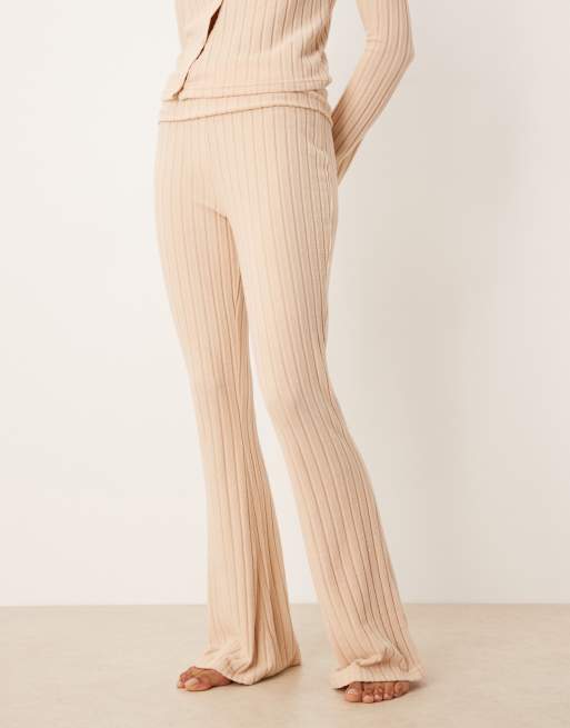 ASOS DESIGN - Pantaloni da casa a fondo ampio color pietra a coste larghe con risvolto, 2 di 4