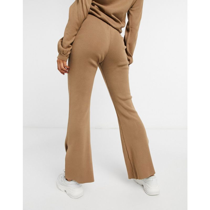 Donna  DESIGN - Pantaloni da casa a fondo ampio in maglia marrone in coordinato