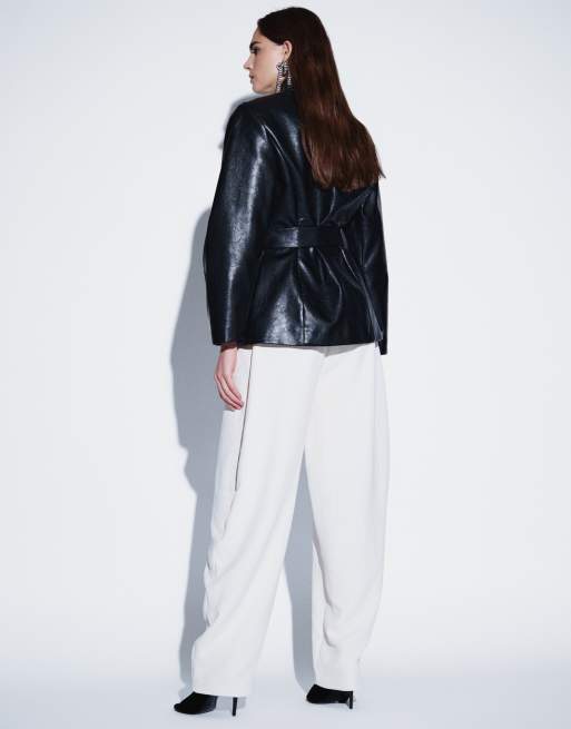 ASOS DESIGN pantaloni da smoking sartoriali con vita avvolgente in crema, 3 di 9