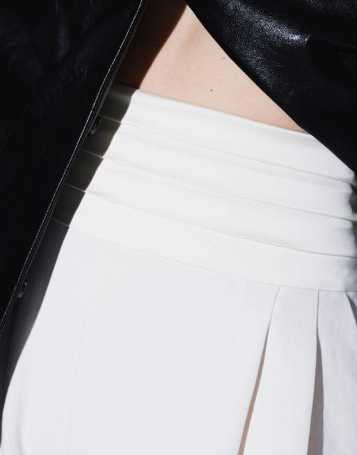ASOS DESIGN pantaloni da smoking sartoriali con vita avvolgente in crema, 4 di 9