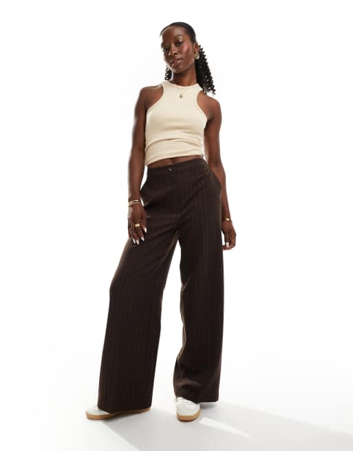 ASOS DESIGN - Pantaloni dad a fondo ampio sartoriali color cioccolato