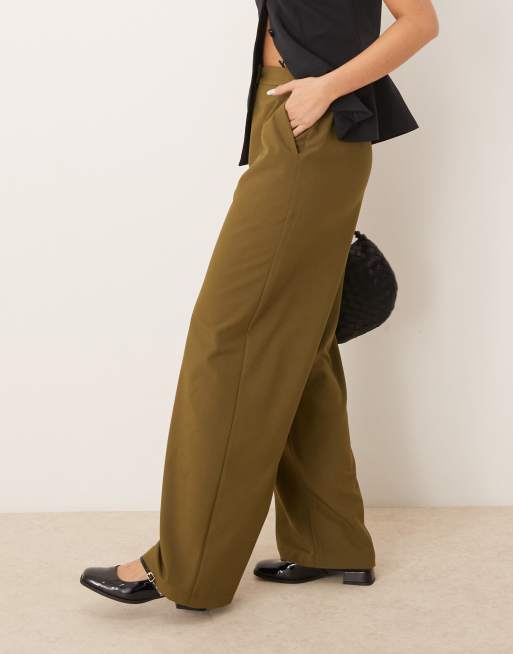 ASOS DESIGN - Pantaloni dritti comodi sartoriali verde oliva, 2 di 5