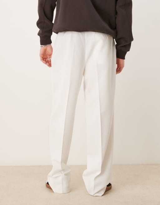 ASOS DESIGN - Pantaloni eleganti a fondo ampio bianchi con pieghe sul davanti, 3 di 5