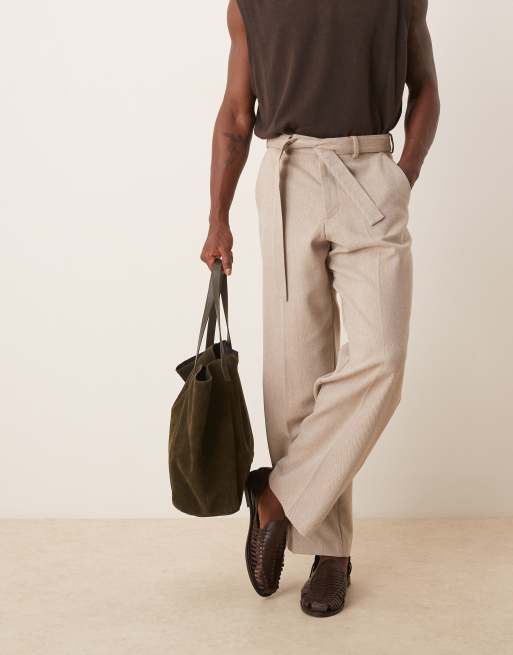 ASOS DESIGN - Pantaloni eleganti a fondo ampio con cintura in misto lana con motivo a spina di pesce color cammello