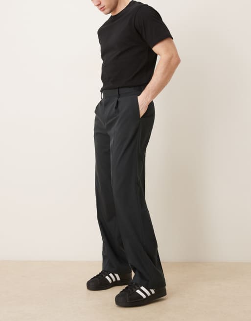 ASOS DESIGN - Pantaloni eleganti a fondo ampio in twill neri con pieghe, 3 di 5