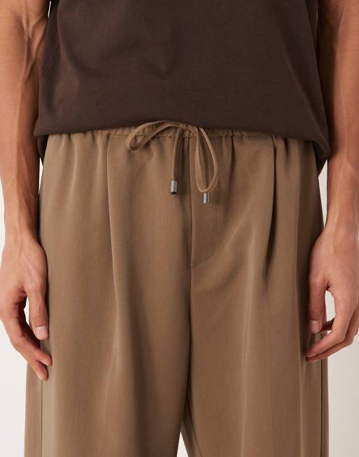 ASOS DESIGN - Pantaloni eleganti affusolati con elastico in vita marroni in coordinato, 5 di 5