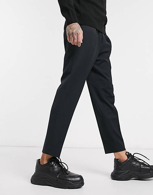 Pantaloni eleganti affusolati neri con pieghe Asos Uomo Abbigliamento Pantaloni e jeans Pantaloni Pantaloni chinos 