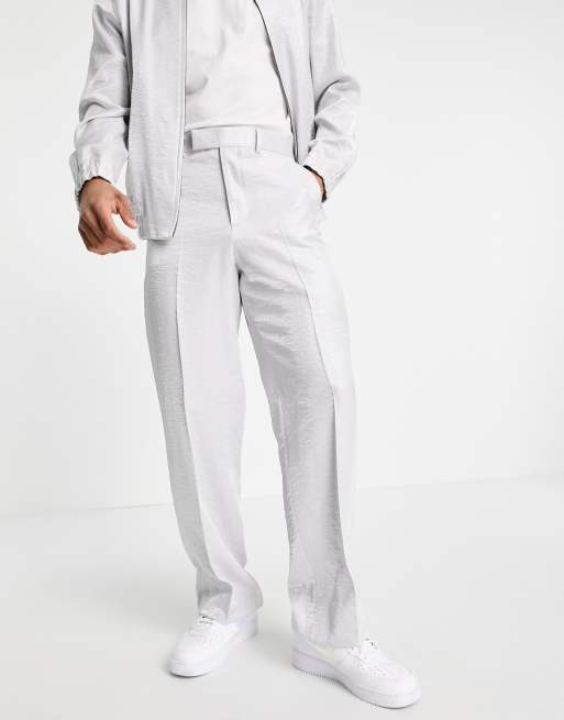 ASOS DESIGN - Pantaloni eleganti con fondo ampio in raso in coordinato