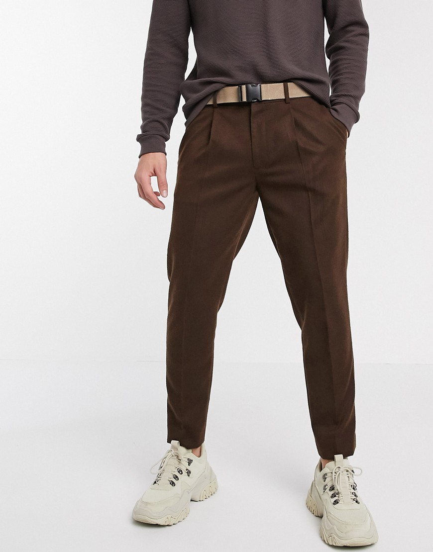 ASOS DESIGN - Pantaloni eleganti corti slim marroni testurizzati con cintura-Grigio
