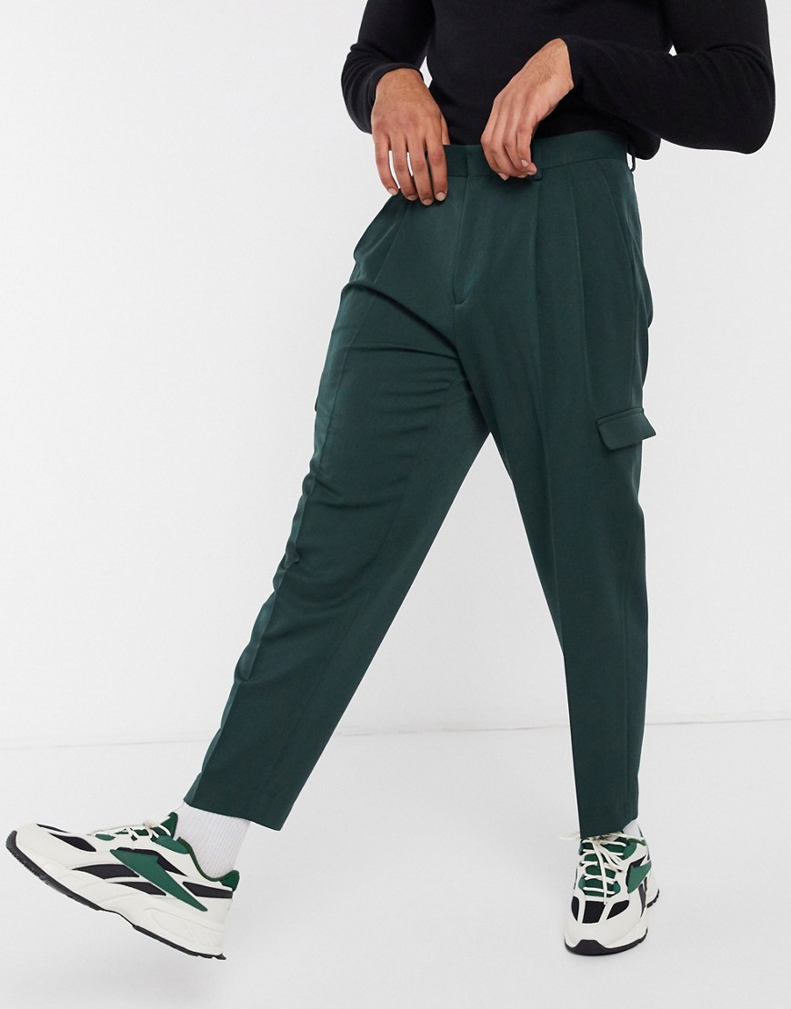 Pantaloni eleganti oversize affusolati con tasche cargo verde scuro - ASOS DESIGN  uomo Verde