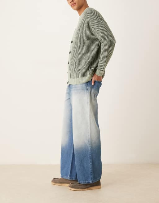 ASOS DESIGN - Pantaloni extra ampi lavaggio blu medio con scolorimento laterale, 2 di 5