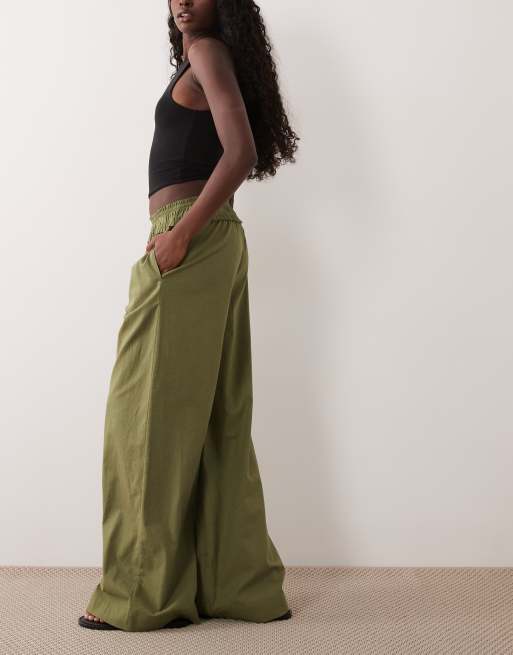 ASOS DESIGN - Pantaloni in misto lino kaki con vita arricciata, 2 di 5