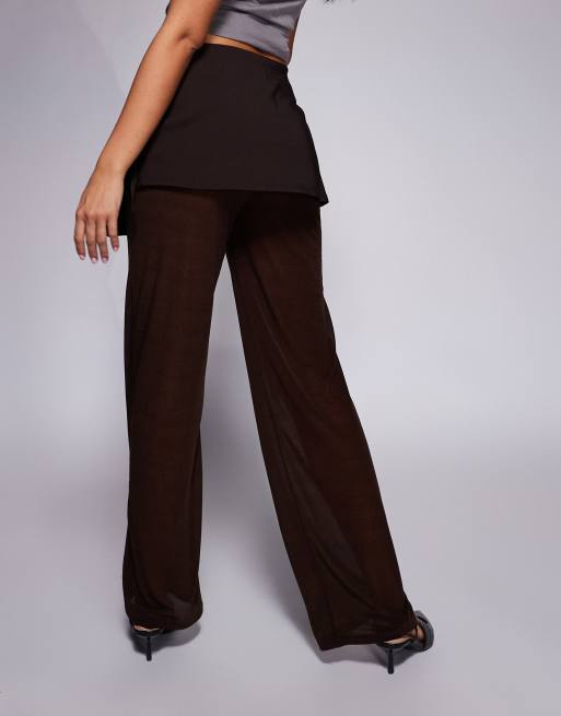 ASOS DESIGN - Pantaloni in tessuto a rete misto color cioccolato con gonna sovrapposta allacciata lateralmente, 3 di 5