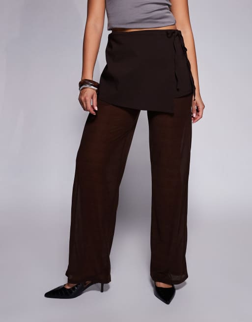 ASOS DESIGN - Pantaloni in tessuto a rete misto color cioccolato con gonna sovrapposta allacciata lateralmente, 5 di 5