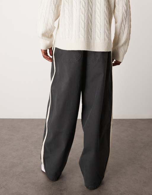 ASOS DESIGN - Pantaloni larghi a palloncino color antracite con riga laterale, 4 di 5