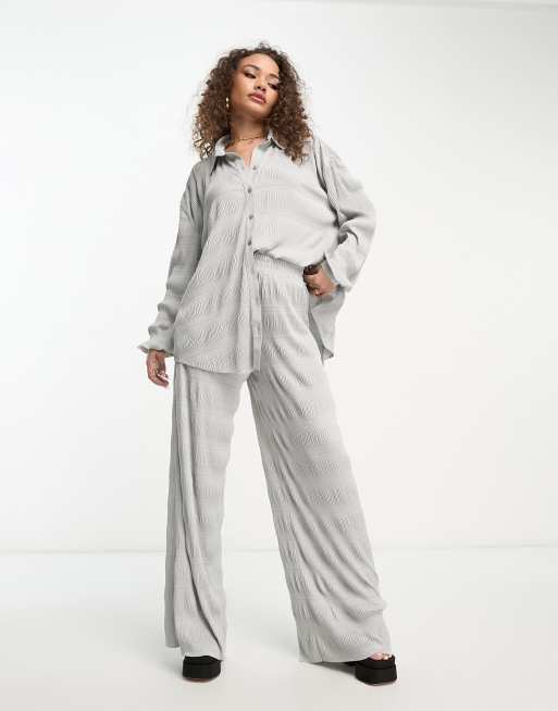ASOS DESIGN - Pantaloni plissé a fondo ampio color argento in coordinato, 4 di 4