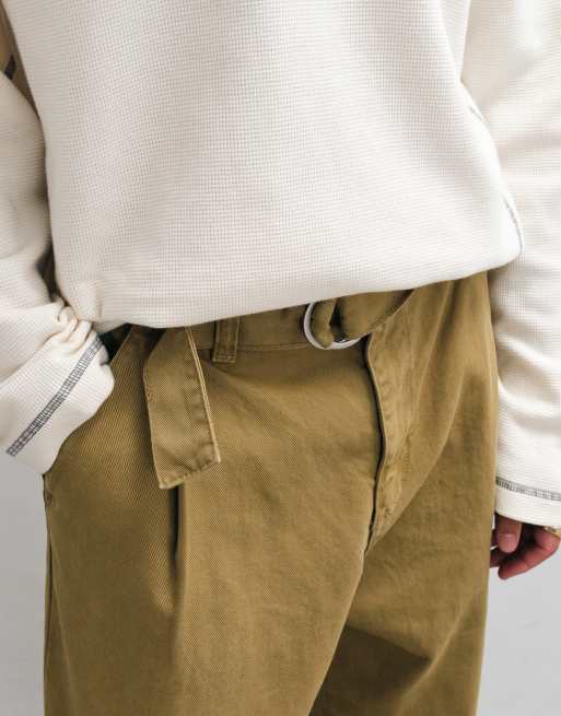 ASOS DESIGN pantaloni relaxed affusolati con cintura e pieghe in oliva, 5 di 5