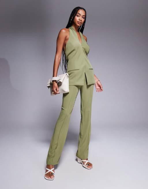 ASOS DESIGN - Pantaloni sartoriali a zampa color oliva in coordinato