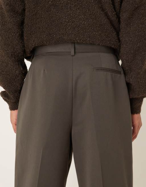 ASOS DESIGN - Pantaloni sartoriali antracite a pieghe con fondo ampio, 4 di 5