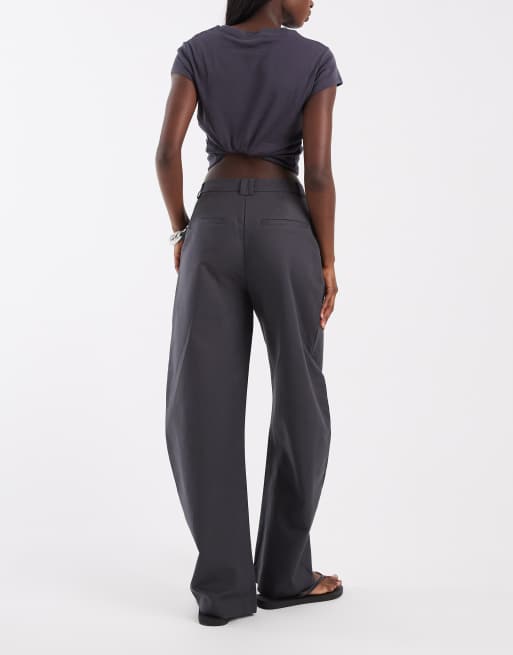 ASOS DESIGN - Pantaloni sartoriali bombati blu navy con pieghe sul davanti, 3 di 5