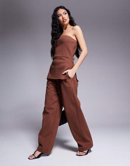 ASOS DESIGN - Pantaloni strutturati marroni in tessuto interlock in coordinato