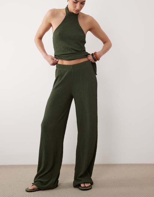 ASOS DESIGN - Pantaloni testurizzati a fondo ampio kaki in coordinato, 3 di 5