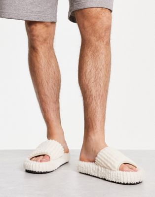 ASOS DESIGN chunky slippers in cream - ASOS Price Checker