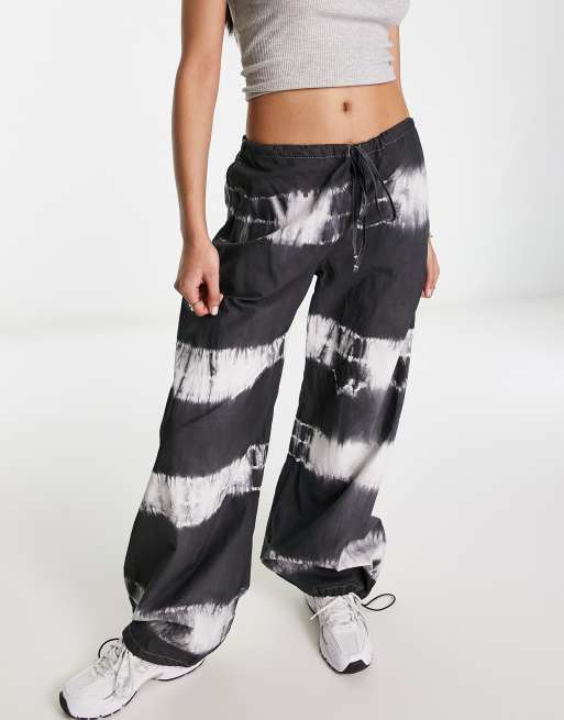 ASOS DESIGN legging in black and white tie dye