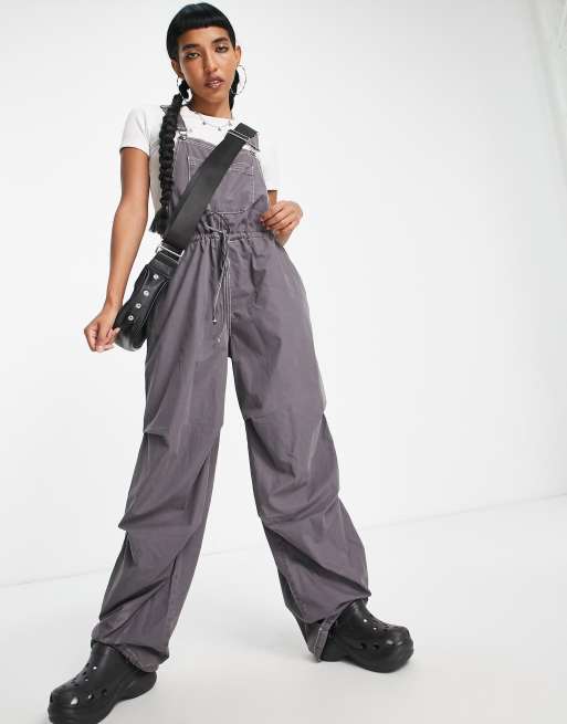 ASOS DESIGN parachute pants overalls in charcoal, 4 of 4