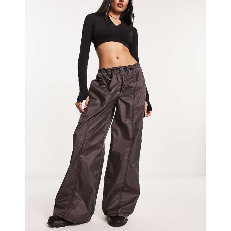 FAUX LEATHER PARACHUTE TROUSERS - Black